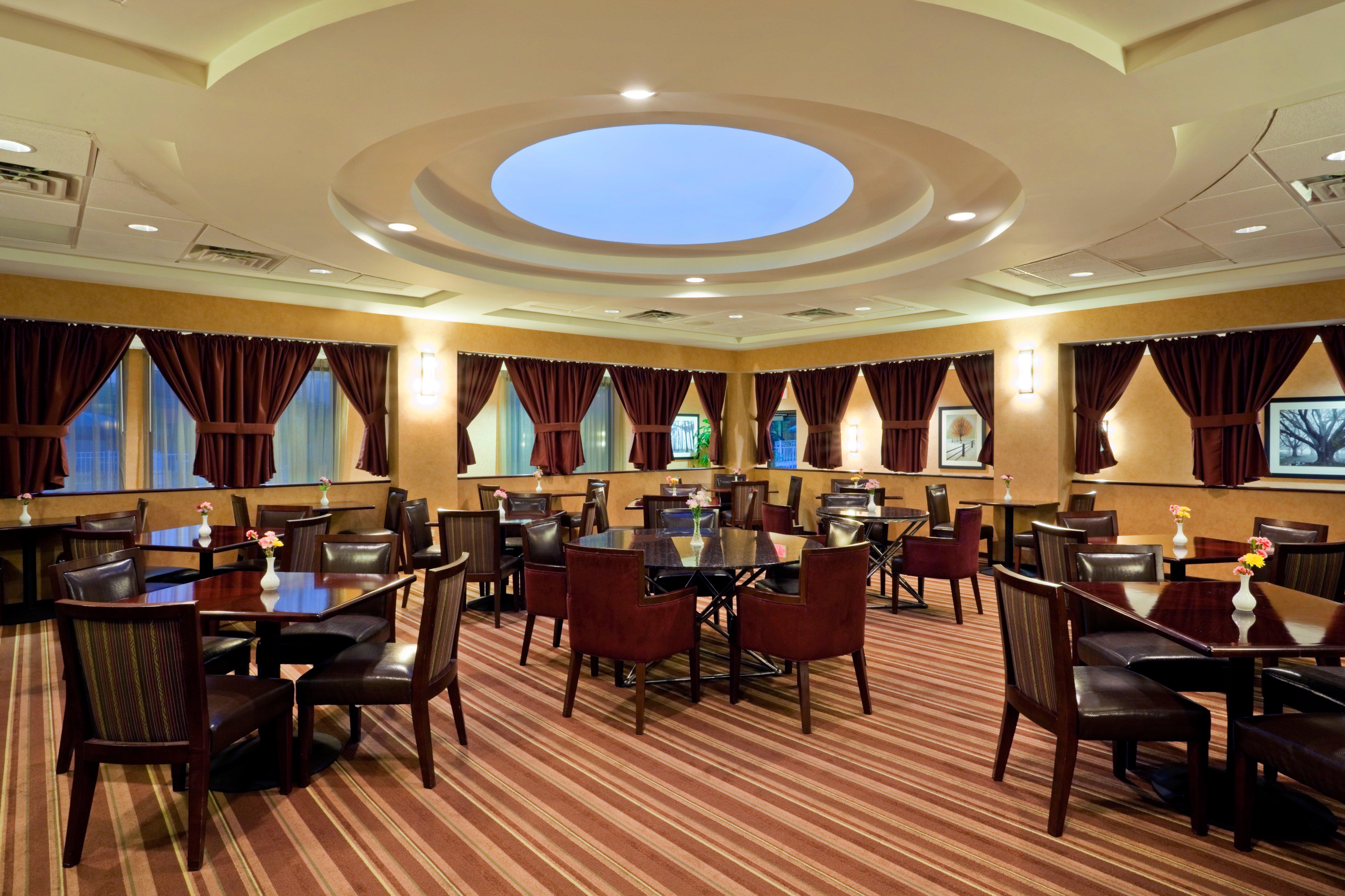 Armoni Inn & Suites Orangeburg المطعم الصورة